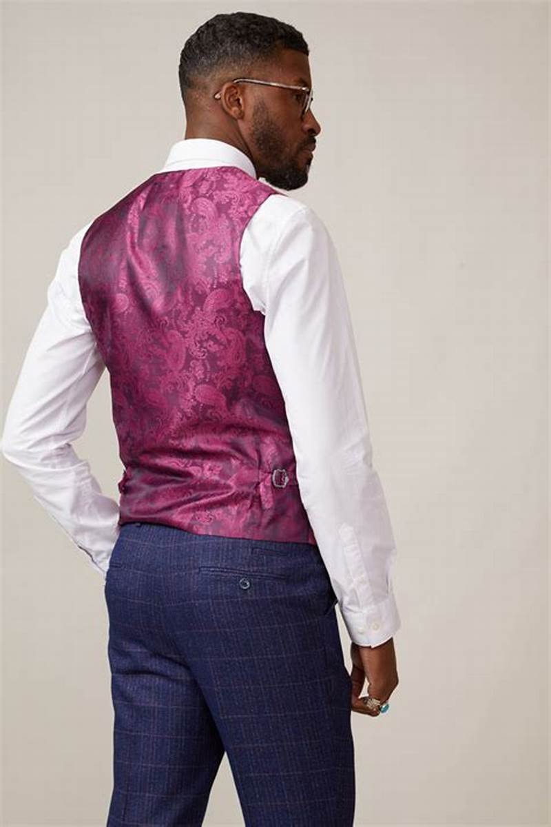Kelvin Berry Gilet - Double Breasted - gilet