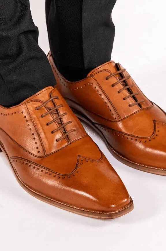 Tegenslag Publicatie Moedig Bruine leren schoenen Marc Darcy Carson Wingtip brogue - The Garrison | NL